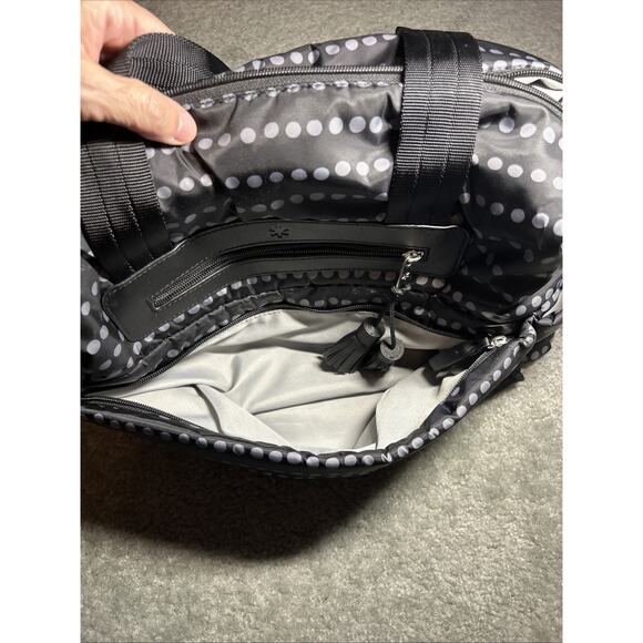 Skip Hop Diaper Bag Puffer Quilted Baby Changing Pad Shoulder Black Grey Dots - Picture 5 of 15